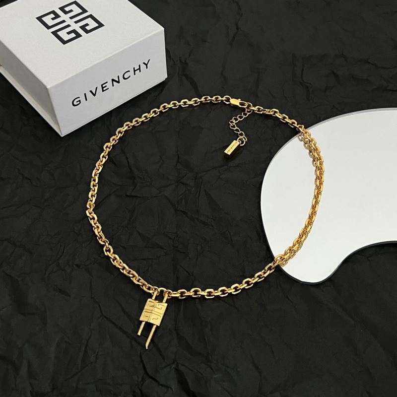 Givenchy Necklaces - Click Image to Close